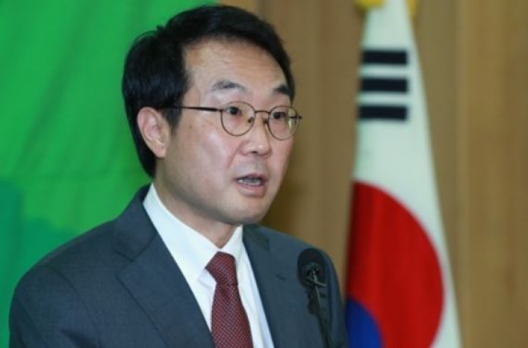 S. Korean peace brokers head to US amid lull in NK provocations