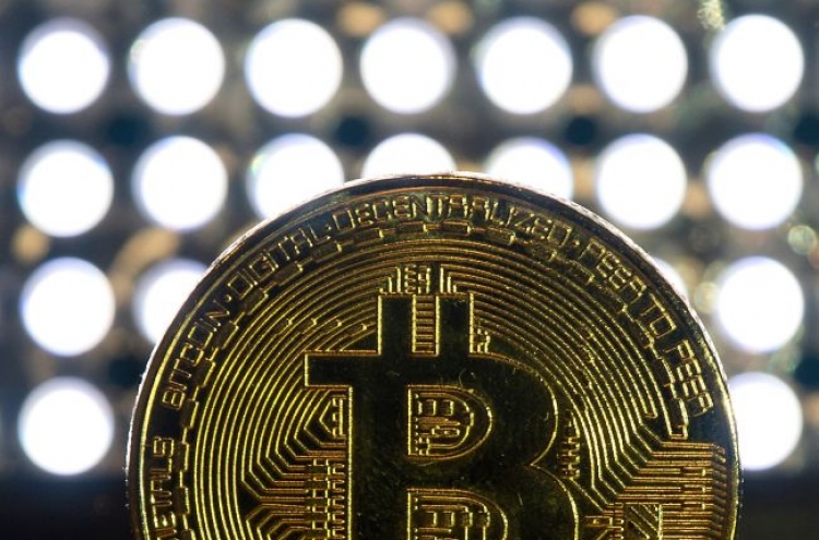 Weakest gold in year ‘not relevant’ to bitcoin surge: analyst