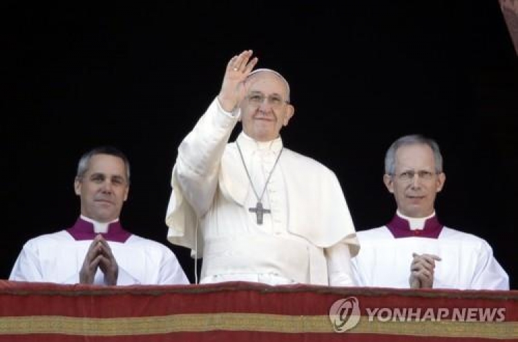 Pope gives pep talk to activists in S. Korea, worldwide fighting