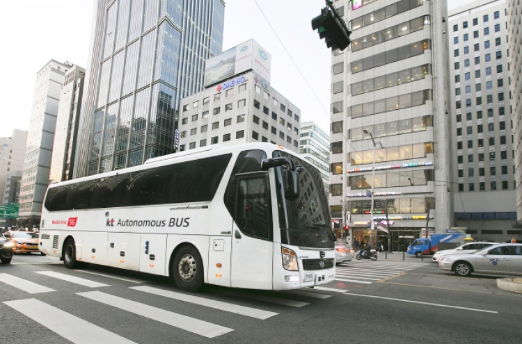 KT acquires first large self-driving bus permit