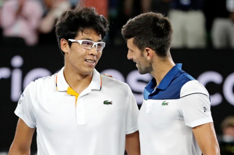 [Newsmaker] S. Korean tennis star Chung Hyeon beats Novak Djokovic at Australian Open