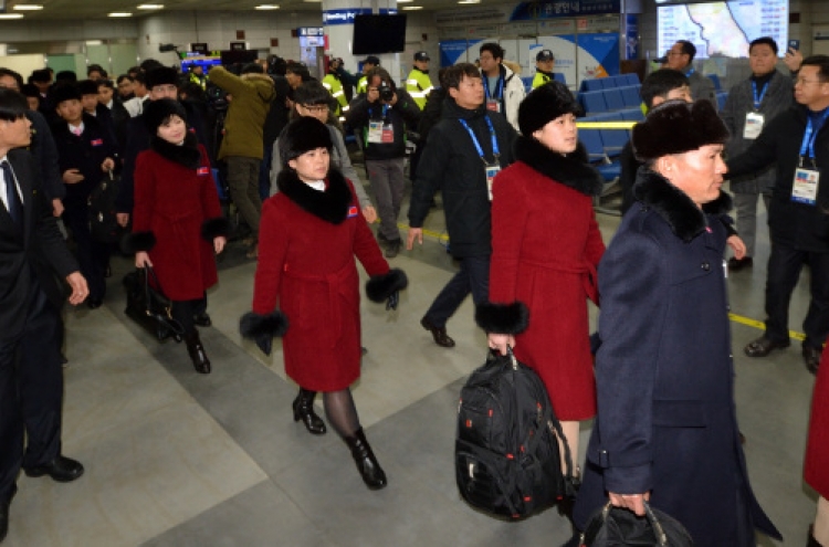 North Korean athletes land in South for PyeongChang Olympics
