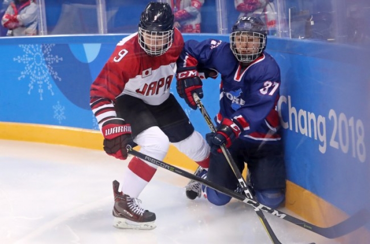 [Newsmaker] Meet Randi Heesoo Griffin: the figure who scored Korea joint ice hockey team’s first and only Olympic goal