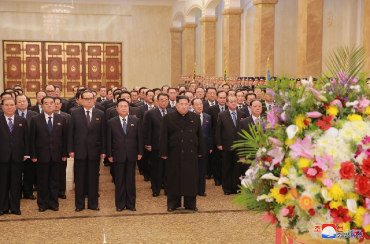 Kim Jong-un visits mausoleum of late leader to mark birthday