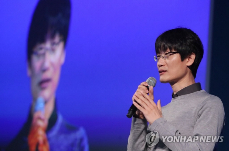 Naver founder Lee Hae-jin leaves company board