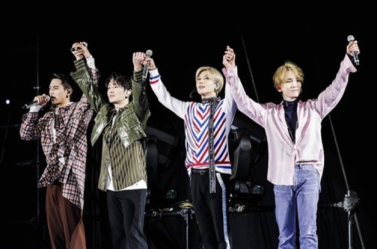 SHINee pays tribute to Jonghyun in Japan concert