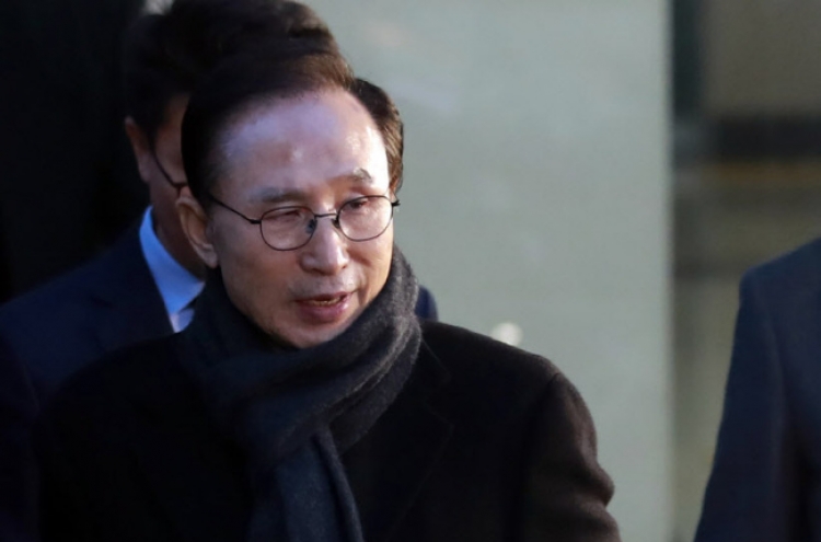 [Newsmaker] Prosecutors likely to summon Lee Myung-bak soon