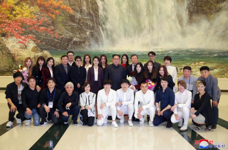 [Newsmaker] NK leader says K-pop performance created mood of peace on peninsula