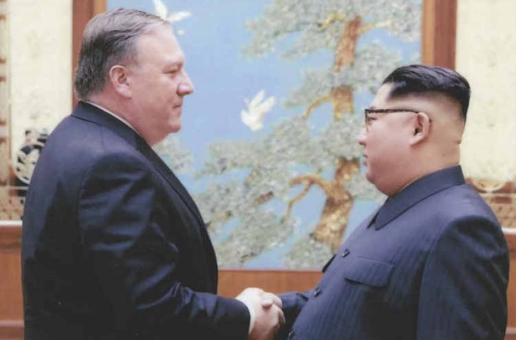 Pompeo heads to NK to establish 'framework' for summit