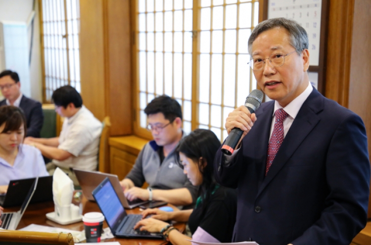 Cheong Wa Dae says employment situation to improve from June