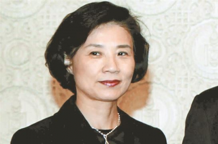 Police to call in Korean Air Chairman's wife for questioning over alleged abuse