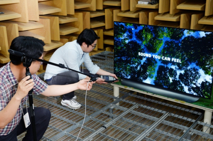 [From the scene] Masters of colors and sound behind meticulous tuning of LG OLED TV