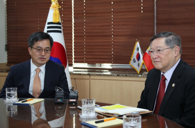 Korea, Philippines agree on further economic cooperation