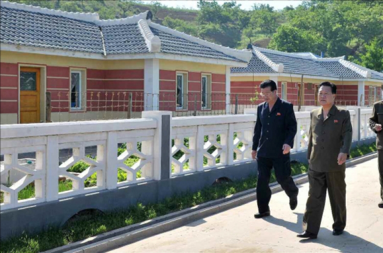 Top NK officials increase economy-related activities