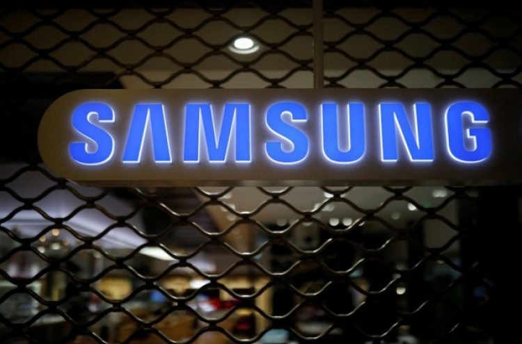 Prosecutors raid police intelligence office in probe of Samsung’s anti-union scheme