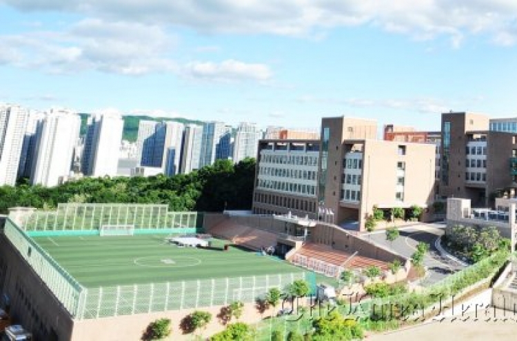Korea International School hosts 2018 WLSA College Fair