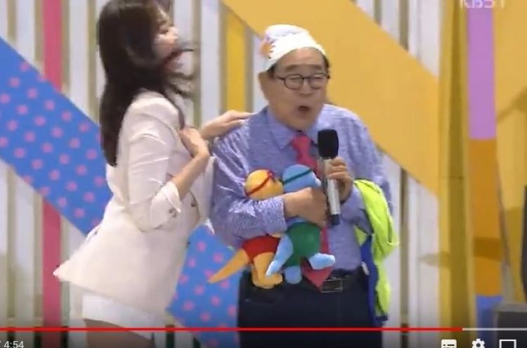 (영상) 5인조 수영 강사의 ‘걸그룹 댄스’