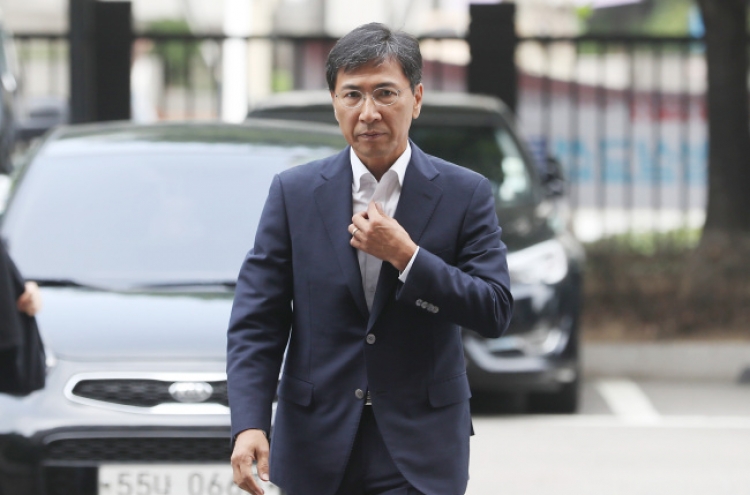 Prosecutors demand 4 years in prison for ex-Gov. An in sex