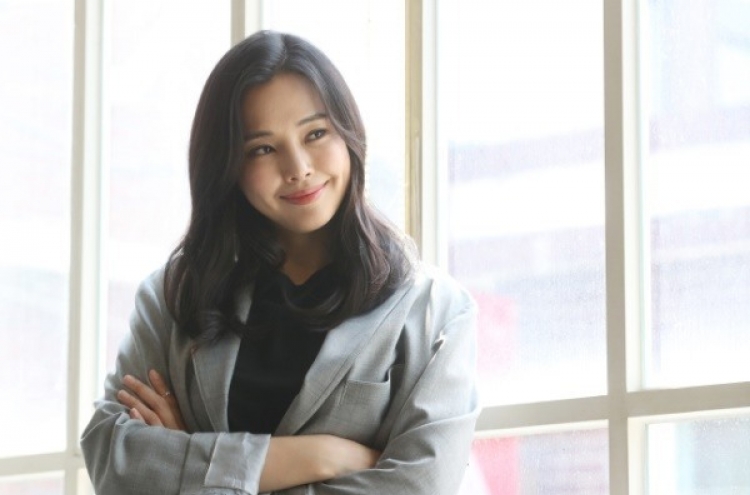 Lee Ha-nee signs with US talent agency WME