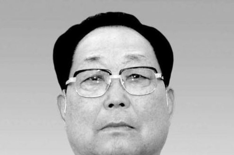 Former N. Korean defense chief dies at 82