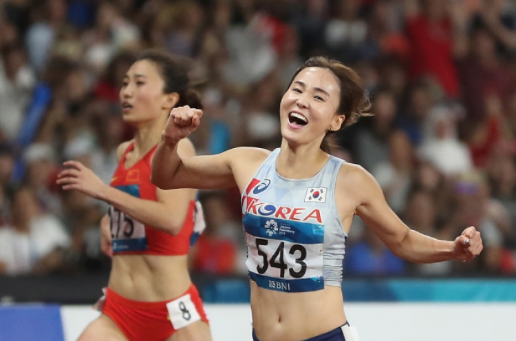 Korea's Jung Hye-lim wins gold in women's 100m hurdles