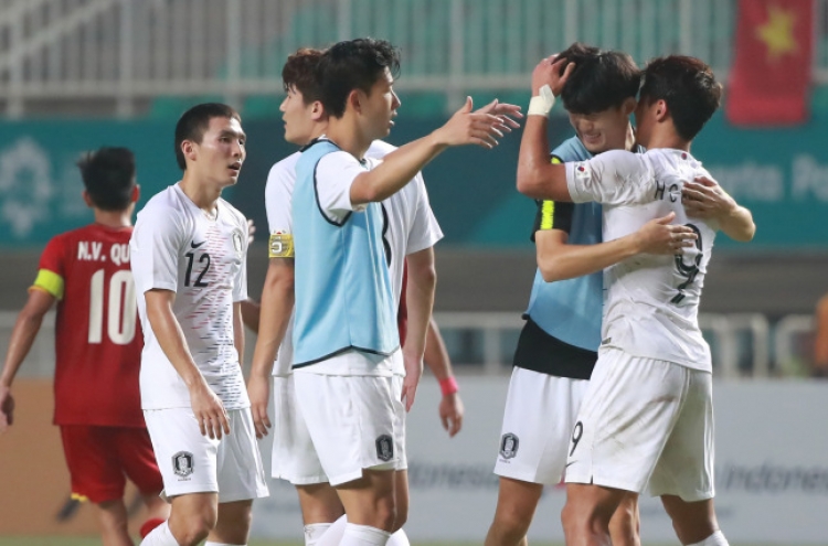 Korea beat Vietnam 3-1 to reach men's football final