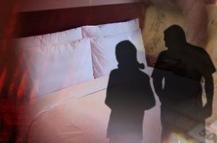 성매수남 강도범 몰아 합의금 뜯어내려던 일당 징역형