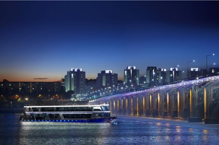 Gliding through Seoul on Han River ferry cruise