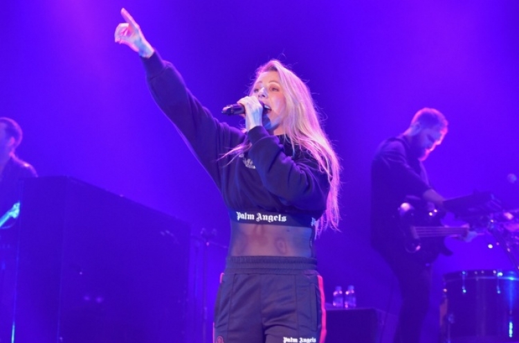 Ellie Goulding wows Seoul fans for 90 minutes
