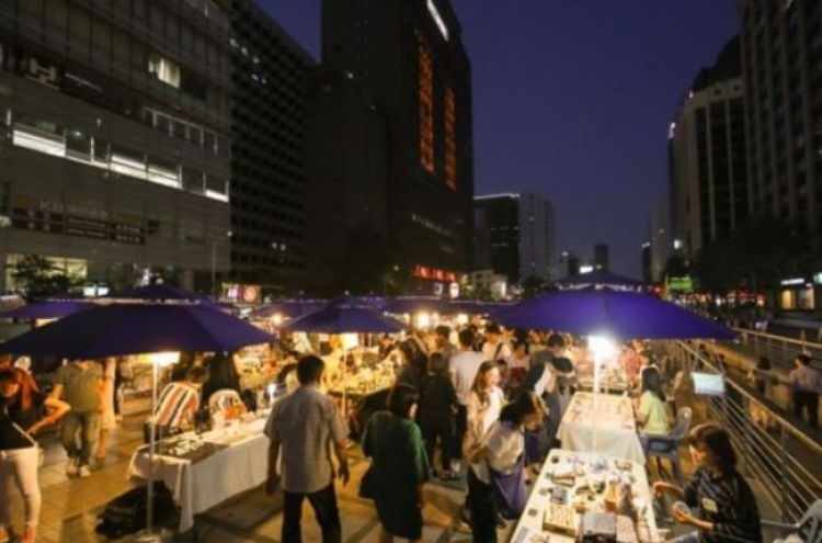Night markets open across Seoul this weekend