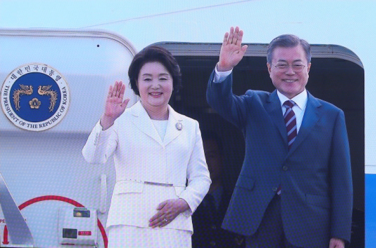 [Breaking] President Moon departs for Pyongyang