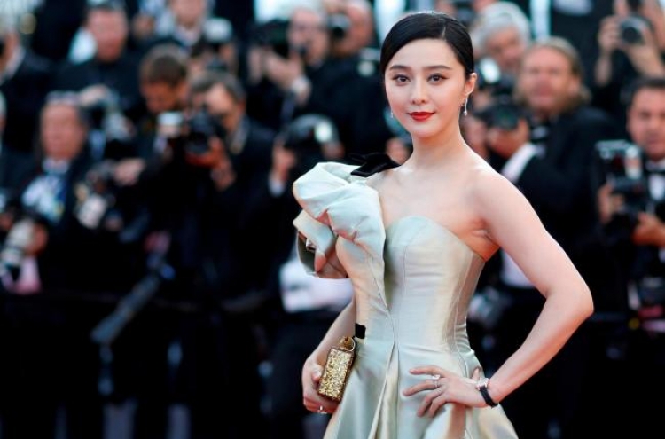 China orders actress Fan Bingbing to pay massive tax fine