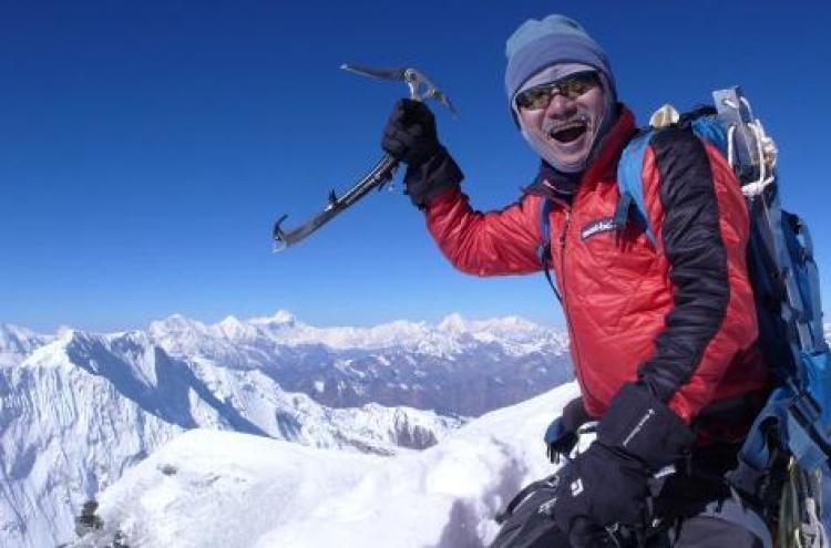 Bodies of Korean climbers killed on Nepal peak may return home Wednesday