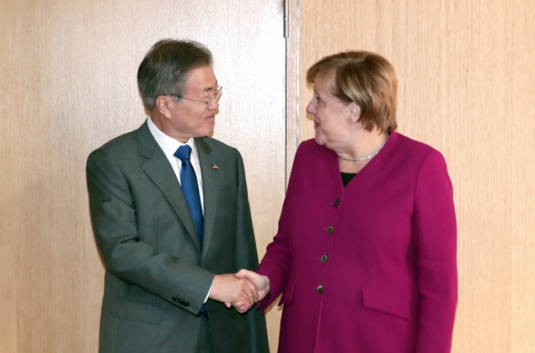 Moon, Merkel hold summit on bilateral ties, North Korea