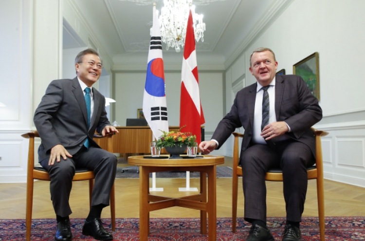 Leaders of Korea, Denmark agree to expand cooperation