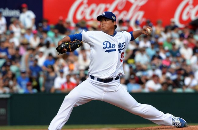 Roller-coaster season for Dodger' Ryu Hyun-jin ends with World Series loss