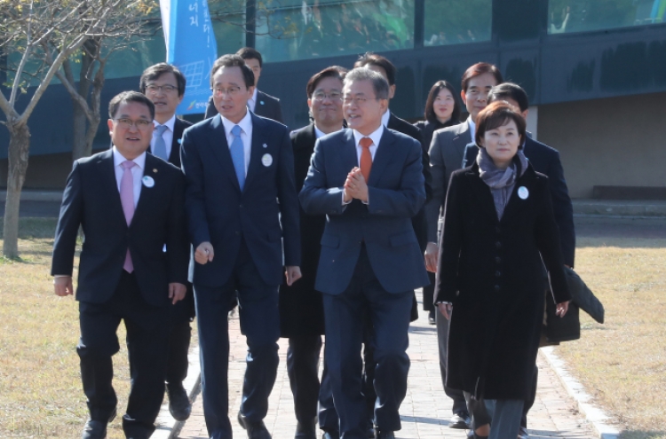 Moon to kick off series of regional trips to boost local economies
