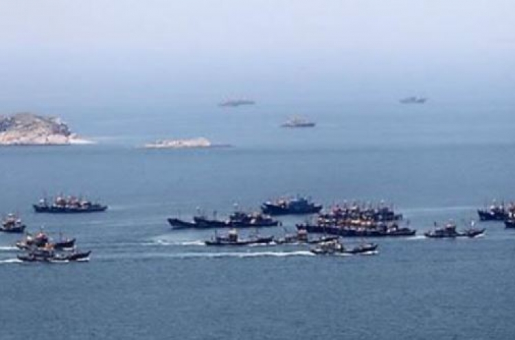 Koreas resume exchanging information on illegal fishing near sea border