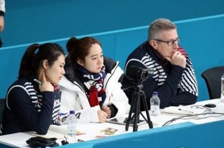 Team Kim's Canadian coach backs curlers' abuse claims