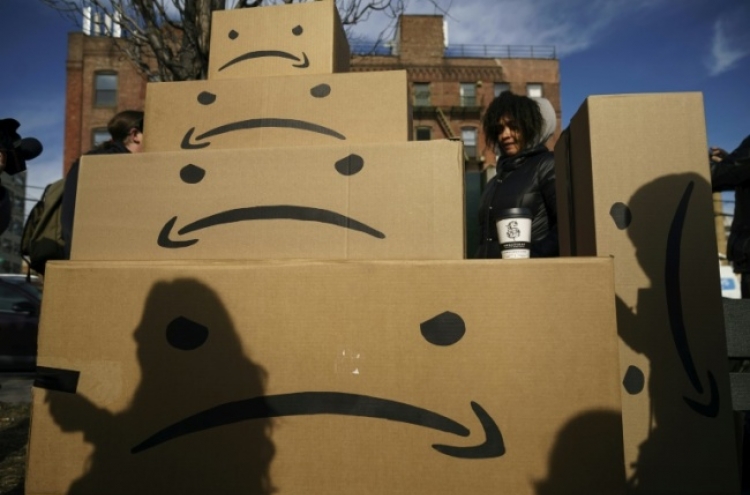At what cost? Debate swirls on 'giveaways' after Amazon HQ deal