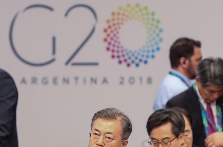 Moon urges immediate action by G-20 leaders to address climate change