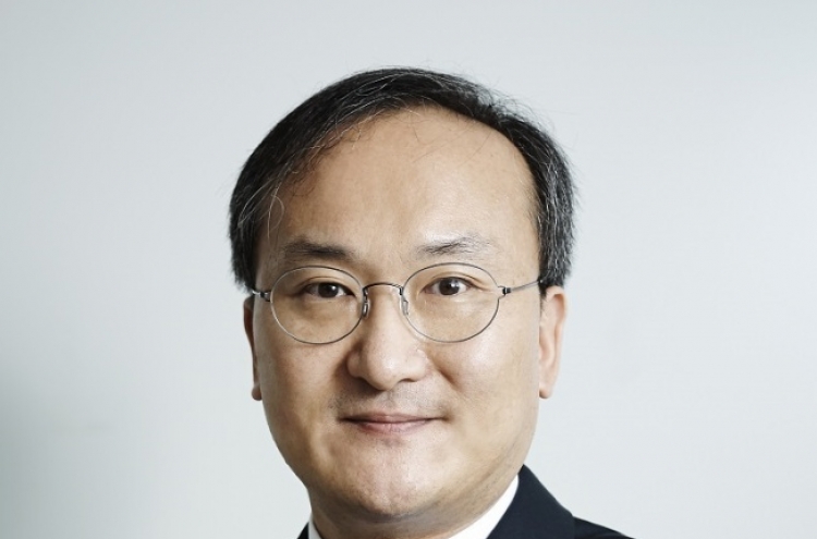 SK Group names first new CEO for SK hynix in six years