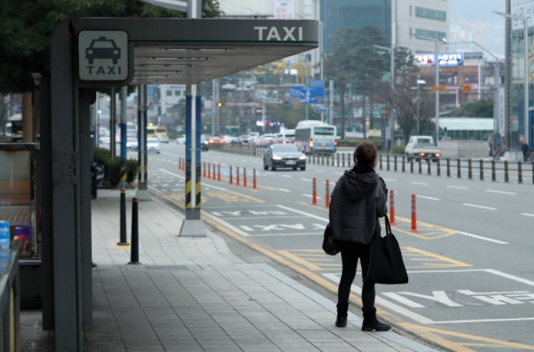 대구·경북 택시 2만대 카풀반대 파업 동참…출근길 시민 불편