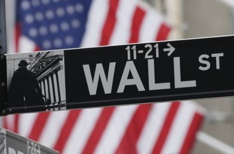 Seoul stocks open tad lower despite Wall Street rally