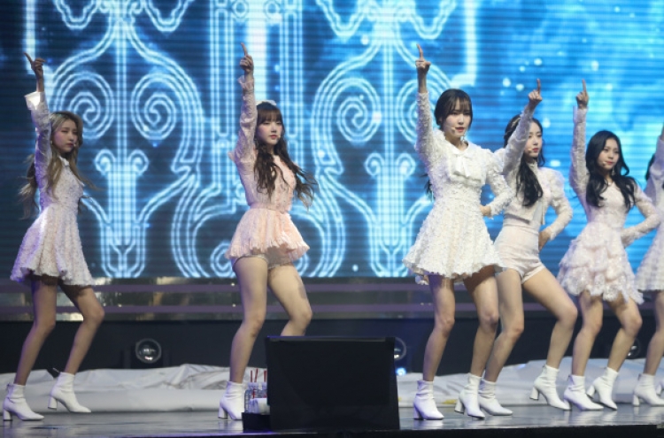 GFriend marks successful 4th anniversary with new full-length album