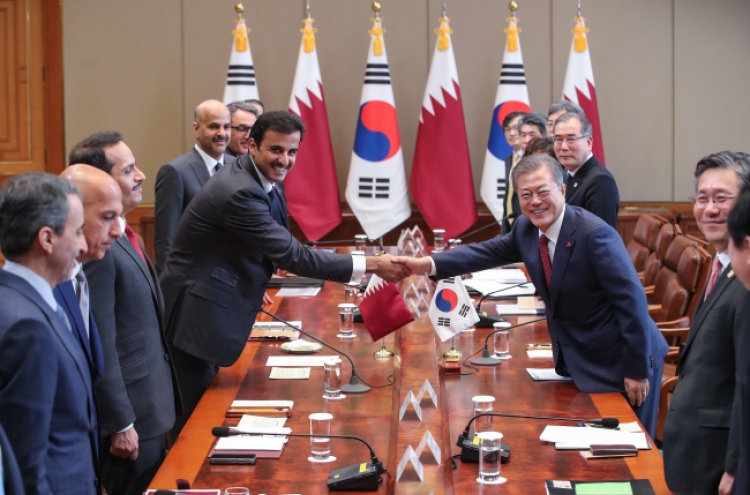 Leaders of S. Korea, Qatar hold summit over bilateral ties