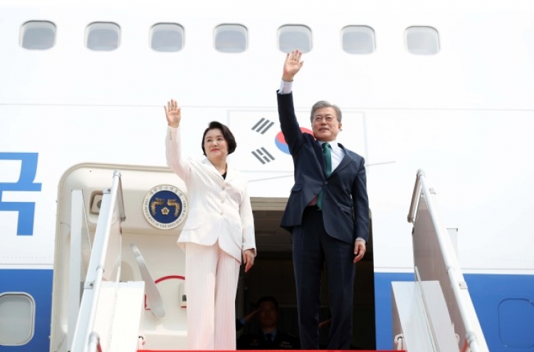 S. Korean president heads home after state visit to Cambodia