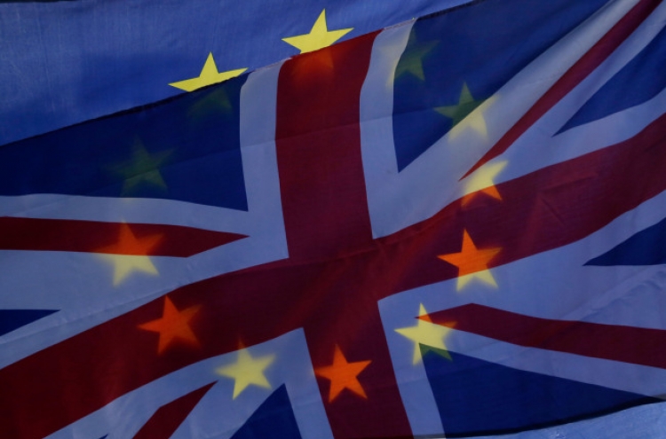 UK lawmakers seize Brexit agenda in bid to break deadlock
