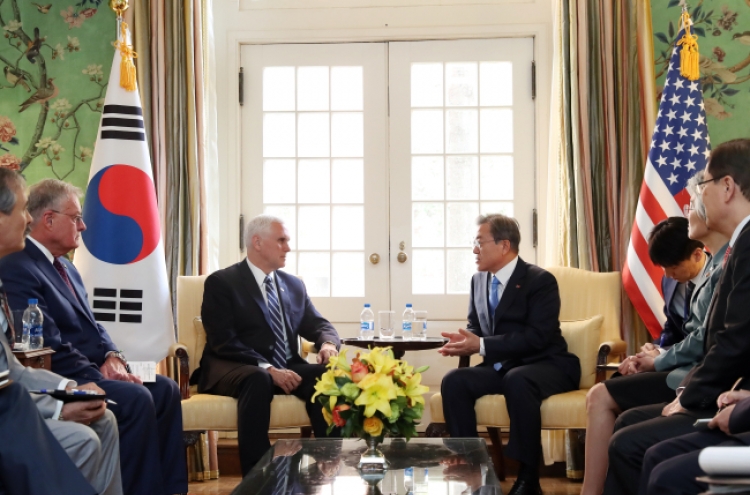 Moon emphasizes need to continue US-N. Korea dialogue