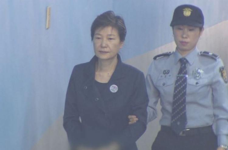 Ex-President Park receives medical assessment for stay of execution request